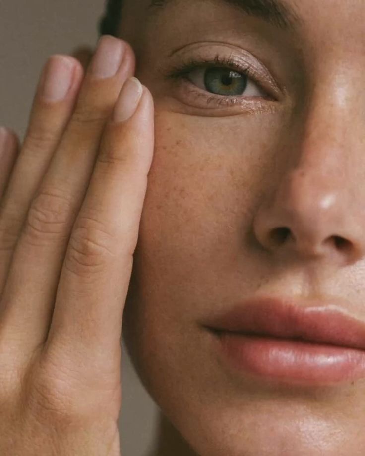 Green Tea Antioxidant Serum, skincare serum, face